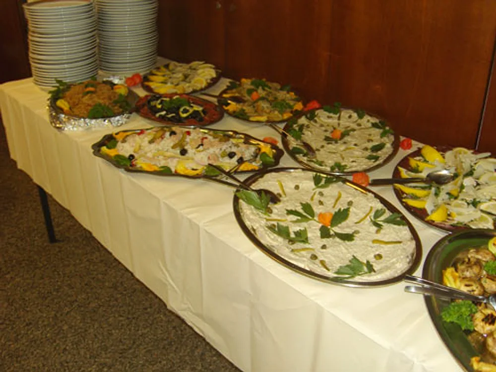 Catering-Speisen der L'Osteria Romana Sternenfels
